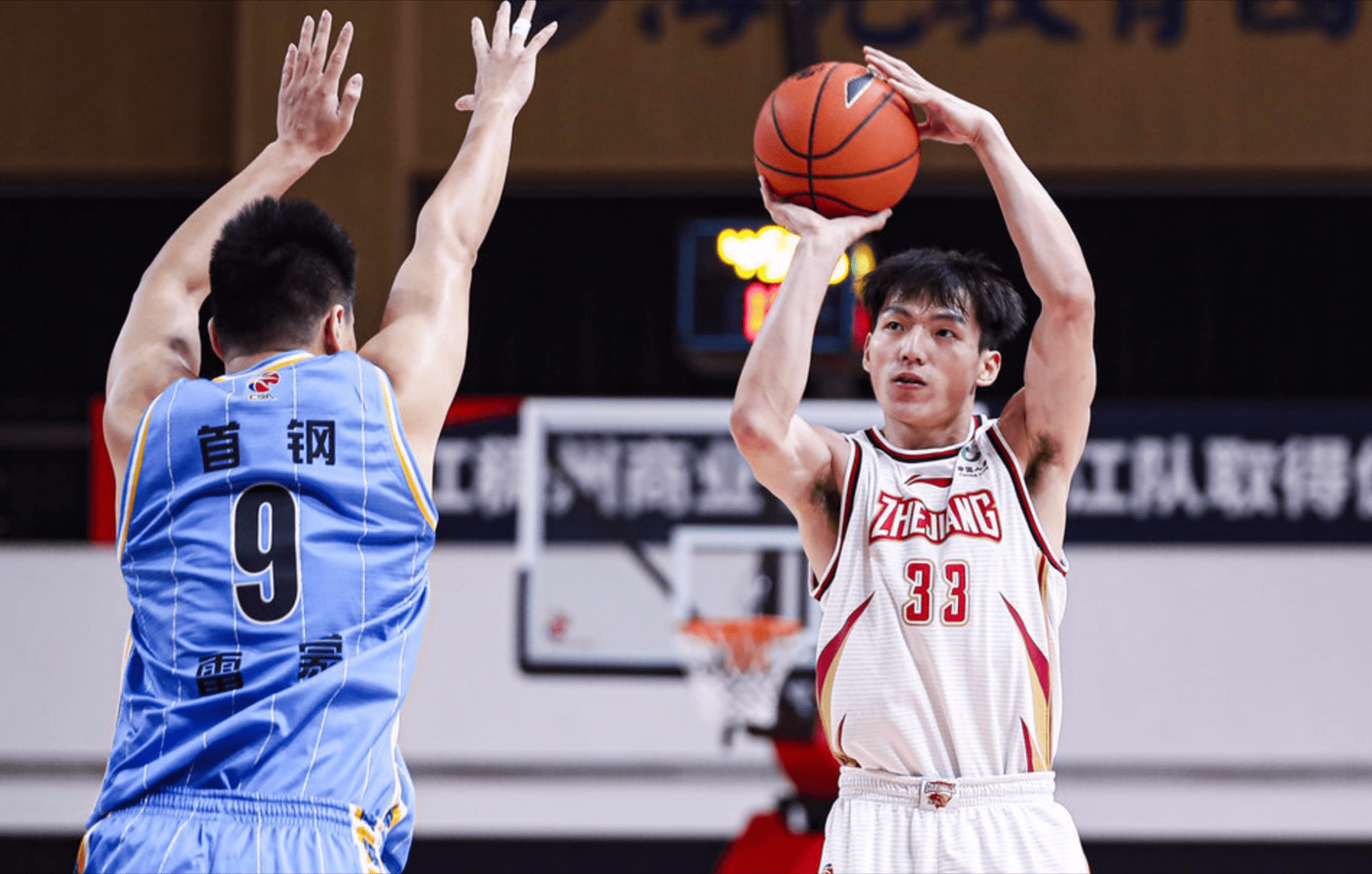 包含加时末段底特律活塞迎来里程碑：CBA常规赛节点到来，质疑声仍在，团队化学反应显著的词条